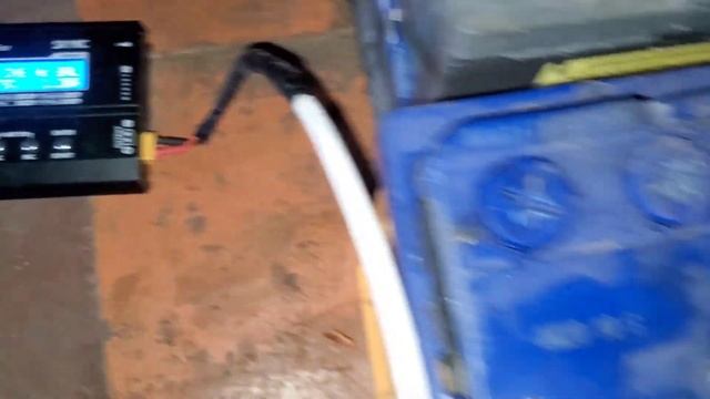 Заряжаем акб аком, не хочет принимать заряд, решение проблемы смотреть онлайн