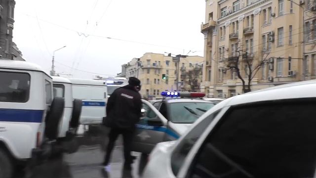 Полицейский авто эвакуирован/2 штрафа полицейскому/мат в дежурной части смотреть онлайн