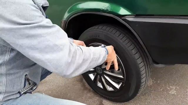 Как поставить колпаки на штампованные диски