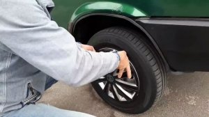 Как поставить колпаки на штампованные диски