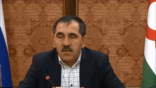 Ингушетия  Евкуров обрушился с жесткой критикой в адрес Хамхоева Исы