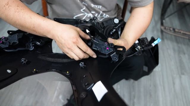 SUZUKI GSX R1000 外觀升級作業 смотреть онлайн