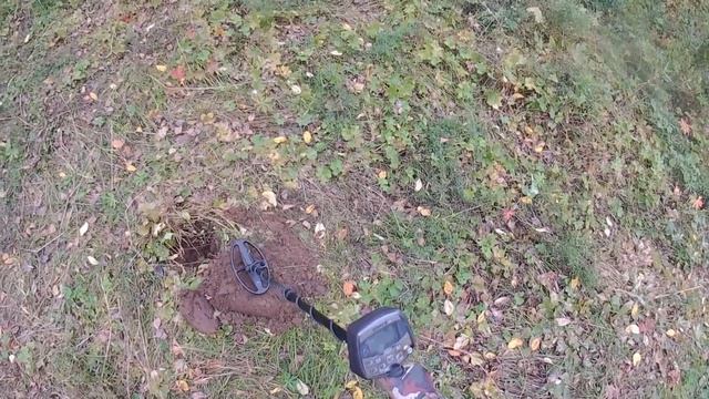 Кладоискатели. Коп в деревне с металлоискателем смотреть онлайн
