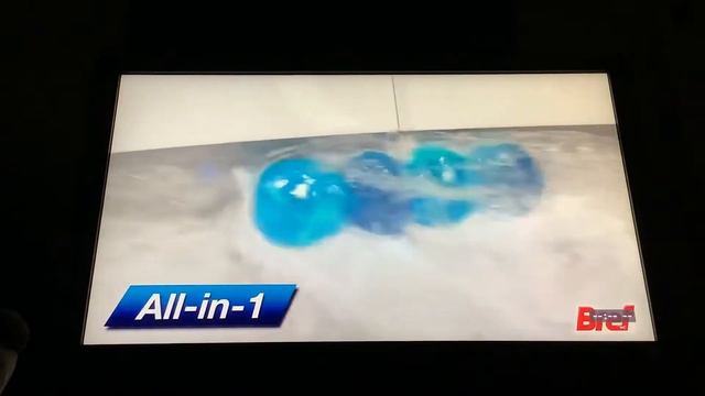 Try New Bref Brilliant Gel All in 1 - for a brilliantly clean Toilet! смотреть онлайн
