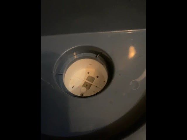 не хватает детали, без которой он не работает Proffi PH9062