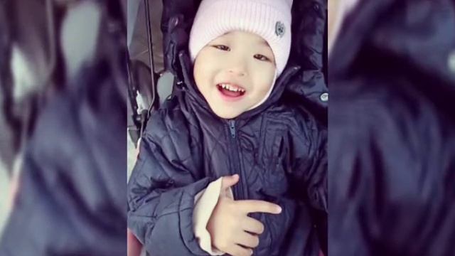 "Ән-домбыра" әніне фотоклип. Сөзі: Несіпбек Айтұлы. Орындаған: Сәбит Жеңісұлы. смотреть онлайн