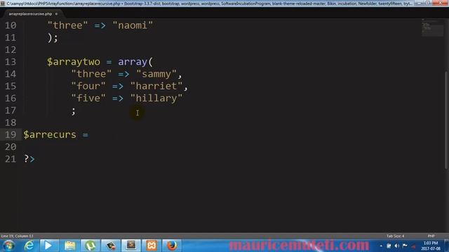PHP array_replace_recursive() Function смотреть онлайн