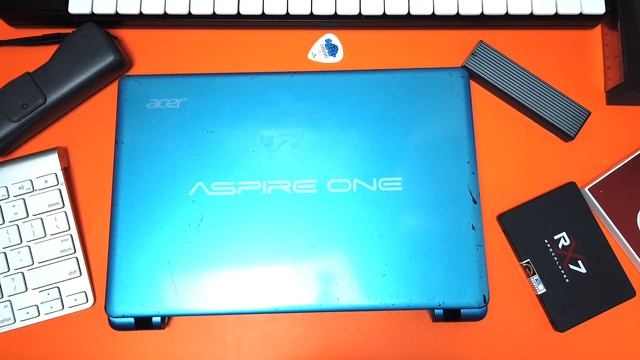 Upgrade Laptop Jadul Acer Aspire One 725 SSD RX7 смотреть онлайн