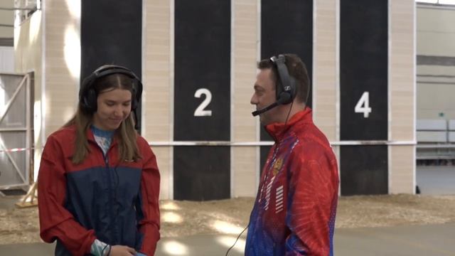 Женский финал в подъеме по штурмовой лестнице смотреть онлайн