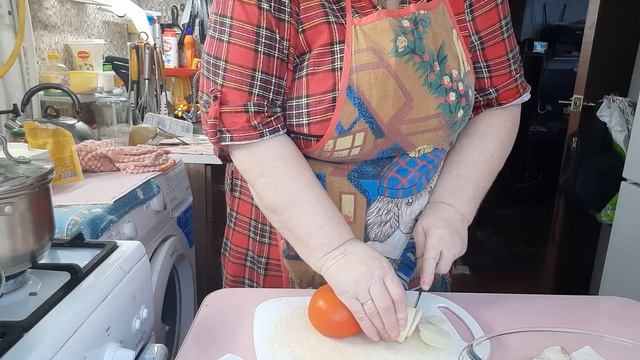 приготовление борьща и запекаем рыбку в духовке смотреть онлайн