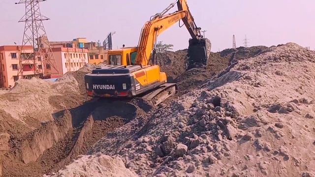 Hyundai 210 excavator//Hyundai 210 new road construction #hyundai #jcbvideo #jcb смотреть онлайн