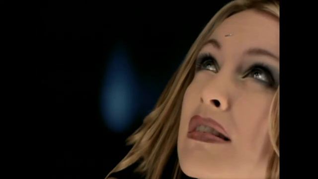 Tara MacLean- Divided смотреть онлайн