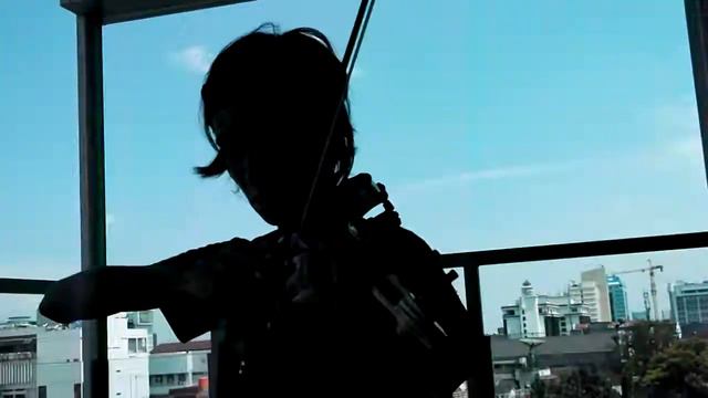 Lindsey Stirling - Prism (violin cover video by Adisantosa)