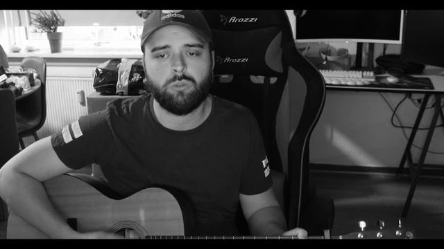 Lewis Capaldi - A Cure for Minds Unwell (Cover) смотреть онлайн