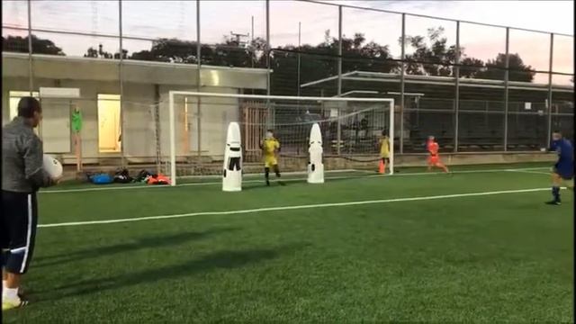 Goalkeeper Training - Emanuel Sheffer Academy смотреть онлайн