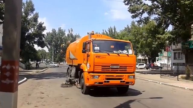 Уличный пылесос в Уральске смотреть онлайн