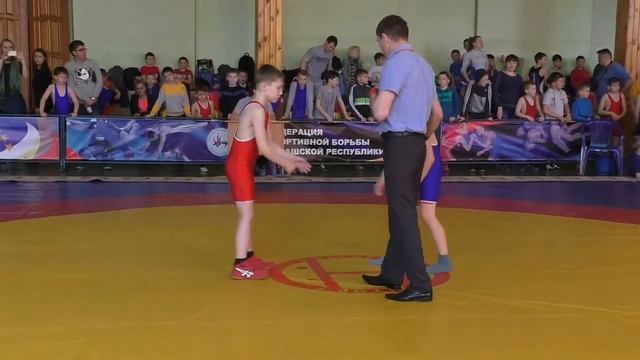 Откр. турнир по вольной борьбе среди юношей к 70-летию МС СССР Николаева В.И. 22.04.2016. смотреть онлайн