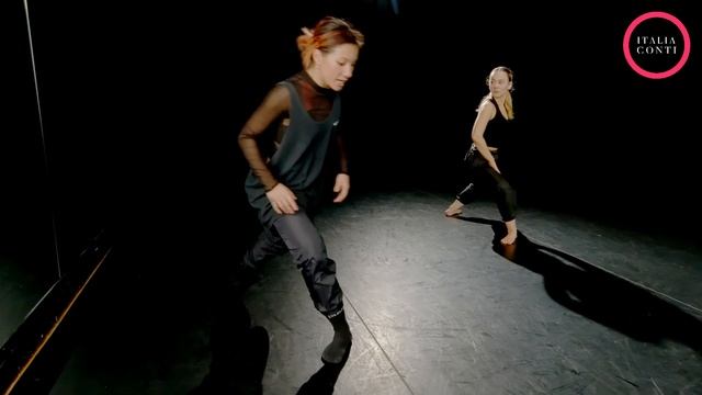 A Complete Contemporary Dance Class #1- warm up, adage, allegro and a choreographed routine - IC смотреть онлайн