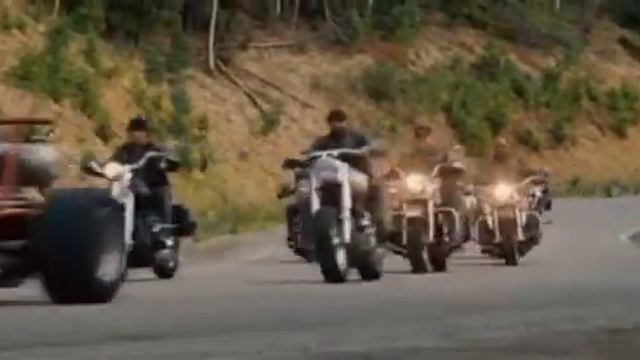 Lumen-Гонка(Реальные Кабаны) смотреть онлайн