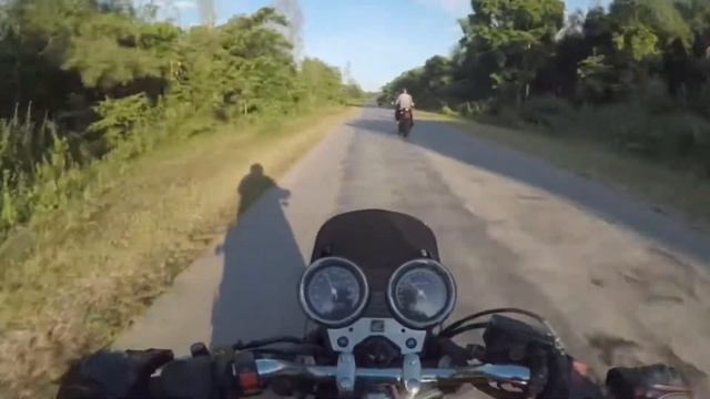 Honda Cb400Sf Chasing Z800 смотреть онлайн