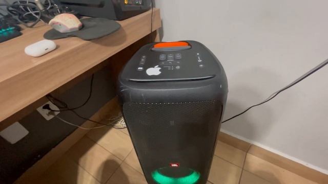 JBL PARTY BOX 310 APÓS 01 ANO DE USO! BATERIA VICIADA? OPINIÃO SINCERA. смотреть онлайн
