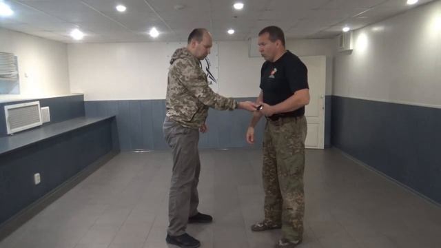 ПРИКЛАДНОЙ РУКОПАШНЫЙ БОЙ. Основы ножевого боя. Чувство слабой силы через управление ножом. смотреть онлайн
