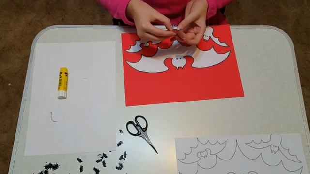 Литучие мыши 2 Аппликация из цветной бумаги с шаблоном для скачивания смотреть онлайн