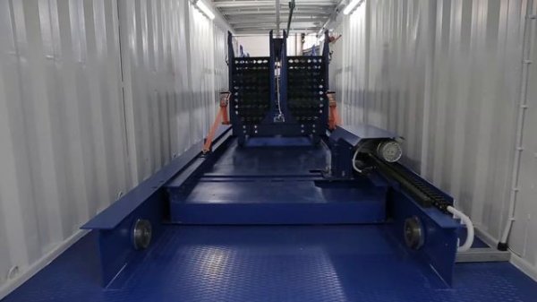 Container-warehouse with roll-out platform / Контейнер-склад с выдвижной платформой