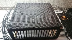 плетение ящика из искусственного ротанга ( полиротанга )