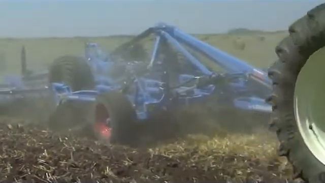 KC-Békés Kft Lemken Karat 9/400 смотреть онлайн