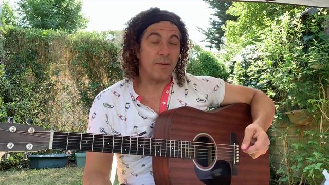 Arpeggio picking - picking through chords is wonderful musical practise! A great stress buster too! смотреть онлайн