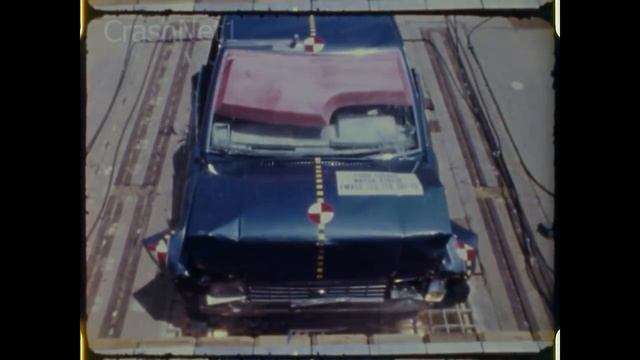 Ford Escort / Mercury Lynx | 1982 | Frontal Crash Test | NHTSA | CrashNet1 смотреть онлайн