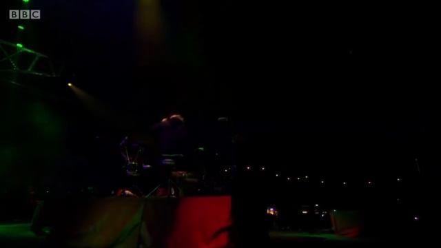 Twenty One Pilots - Heathens - Reading Festival 2016 (HD)