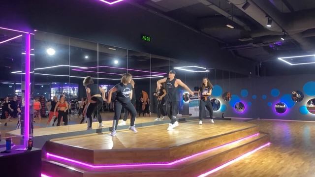 983 СЕРГЕЙ ПОБЕГАЛОВ ZUMBA смотреть онлайн