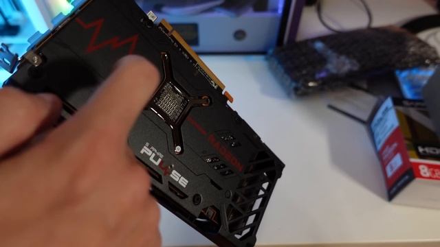 Sapphire RX 7600 Pulse | Unboxing & Showoff смотреть онлайн