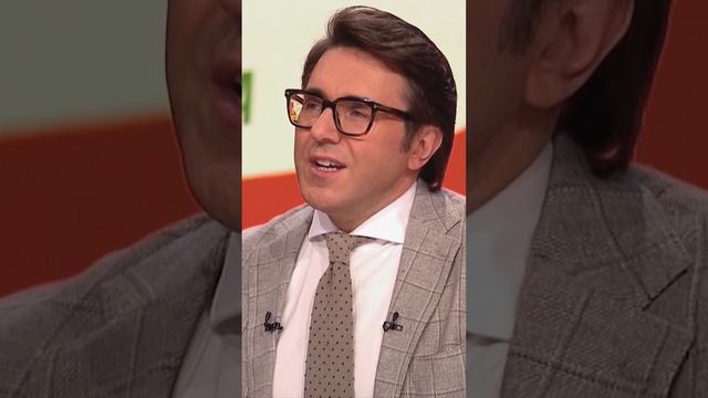 SHAMAN - ЛЮБО, БРАТЦЫ, ЛЮБО («Песни от всей души». Вечернее шоу Андрея Малахова) #shorts смотреть онлайн