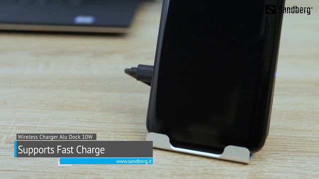 Sandberg Wireless Charger Alu Dock 10W EN смотреть онлайн
