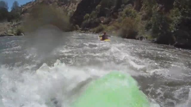 Cache Creek whitewater kayaking смотреть онлайн