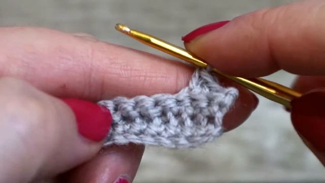 Галстук и бабочка. Вяжем крючком. Часть 2, как продолжение видео "Валентинки - сердце" смотреть онлайн