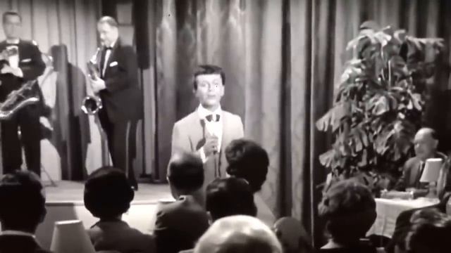 DION ~ RUNAROUND SUE смотреть онлайн