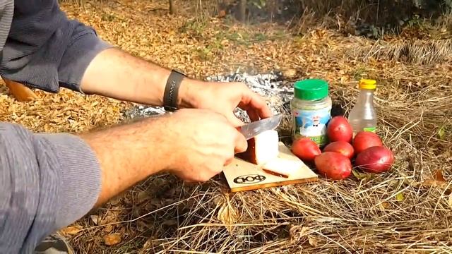 КАРТОШКА С САЛОМ В УГЛЯХ ОХОТА НА КУБАНИ РЕЦЕПТЫ СЮФ смотреть онлайн