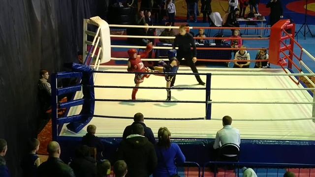 Бой Аксёнова Дмитрия и Белова Кирилла смотреть онлайн