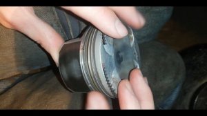 КАК ОДЕТЬ КОЛЬЦА НА ПОРШЕНЬ и УСТАНОВИТЬ ПОРШНЯ в ЦИЛИНДРЫ легко и быстро!!!