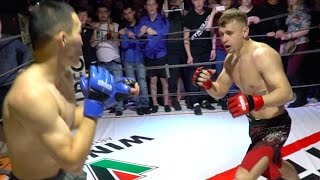 Борец против Боксера, Крутой Бой !!! смотреть онлайн