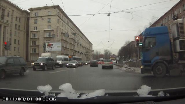 Перекрёсток и пассат смотреть онлайн