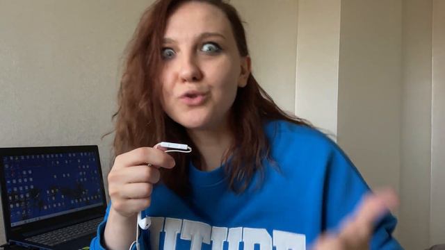 GRAMMAR IS EASY with Val • Present Simple vs Present Continuous смотреть онлайн