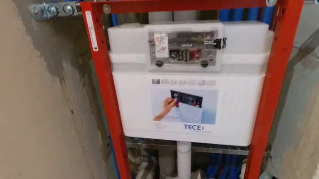 Монтаж водопровода,канализации в новостройке трубами REHAU смотреть онлайн