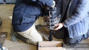 Саньенг актион нев 2012г. Замена переднего амортизатора.