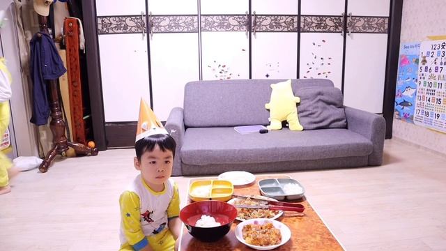 KUYA JUNHWA’S 5th BIRTHDAY CELEBRATION + CHECK UP NI JUNSEO | Ely Rose Kim смотреть онлайн