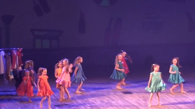 Красота - страшная сила. Пространные танцы. смотреть онлайн